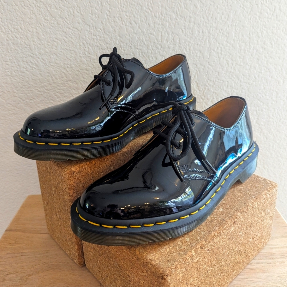DOC MARTENS 1461 PATENT LEATHER OXFORDS - BLACK - NWOB